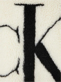 CALVIN KLEIN JEANS, Jacke In Felloptik -Kastner Oehler Geschaft calvinkleinjeans jackeinfelloptik 6 768 1024 75 7502730 6