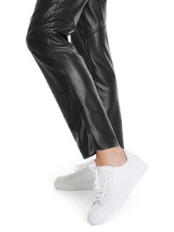 MARC CAIN, Hose In Lederoptik 15 MARC CAIN, Hose In Lederoptik -Kastner Oehler Geschaft marccain hoseinlederoptik 8 768 1024 75 7128072 8