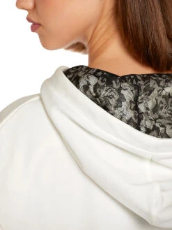 MARC CAIN, Kapuzensweater - Hoodie 13 MARC CAIN, Kapuzensweater - Hoodie -Kastner Oehler Geschaft marccain kapuzensweater hoodie 7 768 1024 75 7556122 7