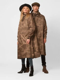 RAINKISS, Regenjacke - Regenponcho The Clouds 15 RAINKISS, Regenjacke - Regenponcho The Clouds -Kastner Oehler Geschaft rainkiss regenjacke regenponchotheclouds 7 768 1024 75 7466940 7