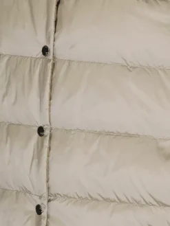 S.OLIVER BLACK LABEL, Wende-Steppgilet -Kastner Oehler Geschaft s.oliverblacklabel wende steppgilet 5 768 1024 75 7509087 5