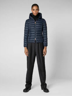 SAVE THE DUCK, Leichtsteppjacke DAISY MATT -Kastner Oehler Geschaft savetheduck leichtsteppjackedaisymatt 5 768 1024 75 7504071 5