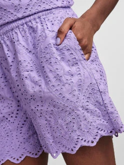 YAS, Bermuda -Kastner Oehler Geschaft yas bermuda 5 768 1024 75 7570880 5